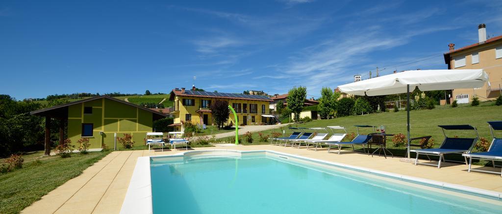 The Green Guest House Barolo Eksteriør billede