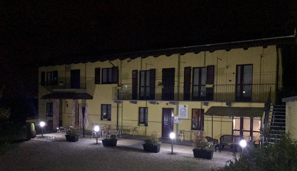 The Green Guest House Barolo Eksteriør billede