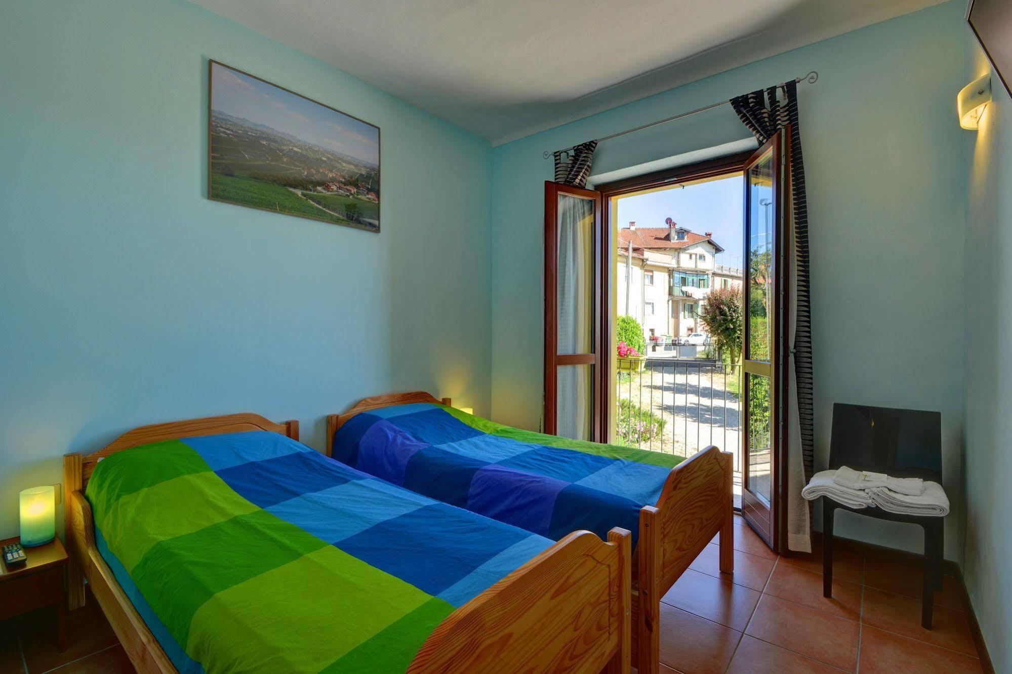 The Green Guest House Barolo Eksteriør billede