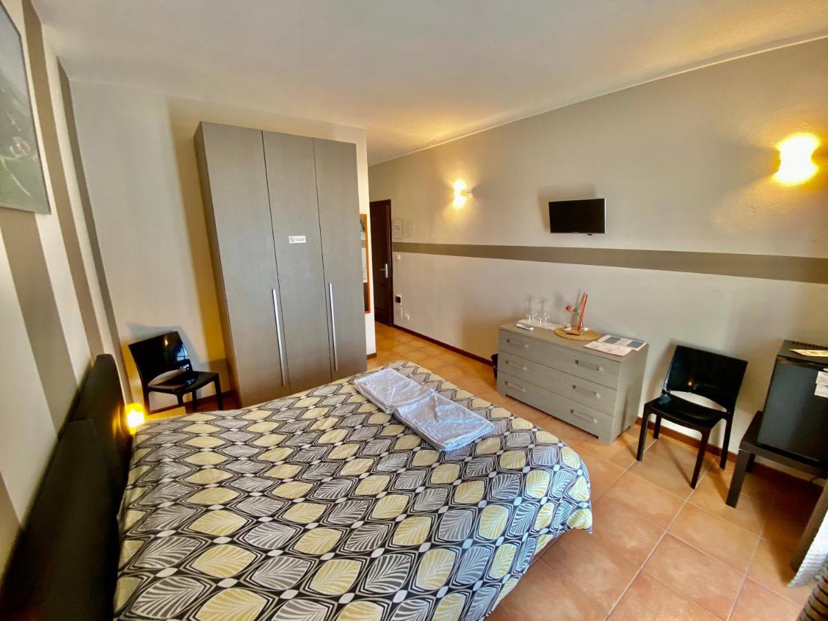 The Green Guest House Barolo Eksteriør billede