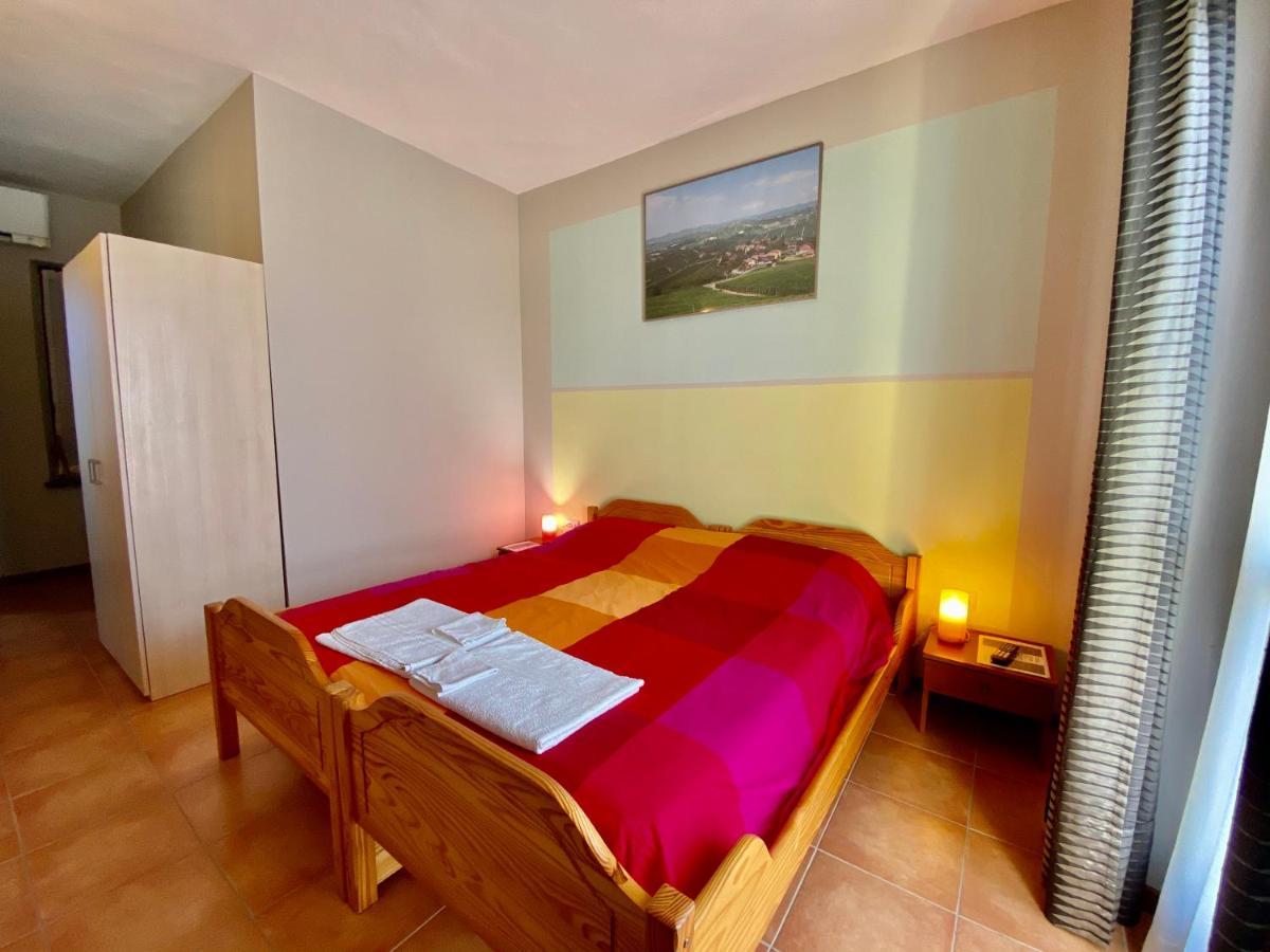 The Green Guest House Barolo Eksteriør billede